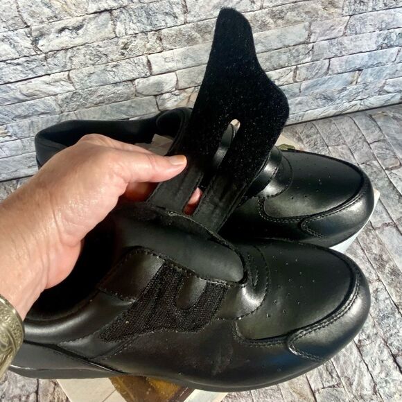 Propét Tour Walker 2 Strap Sneakers Black Work Loafers Womens Size 9 - Picture 8 of 11